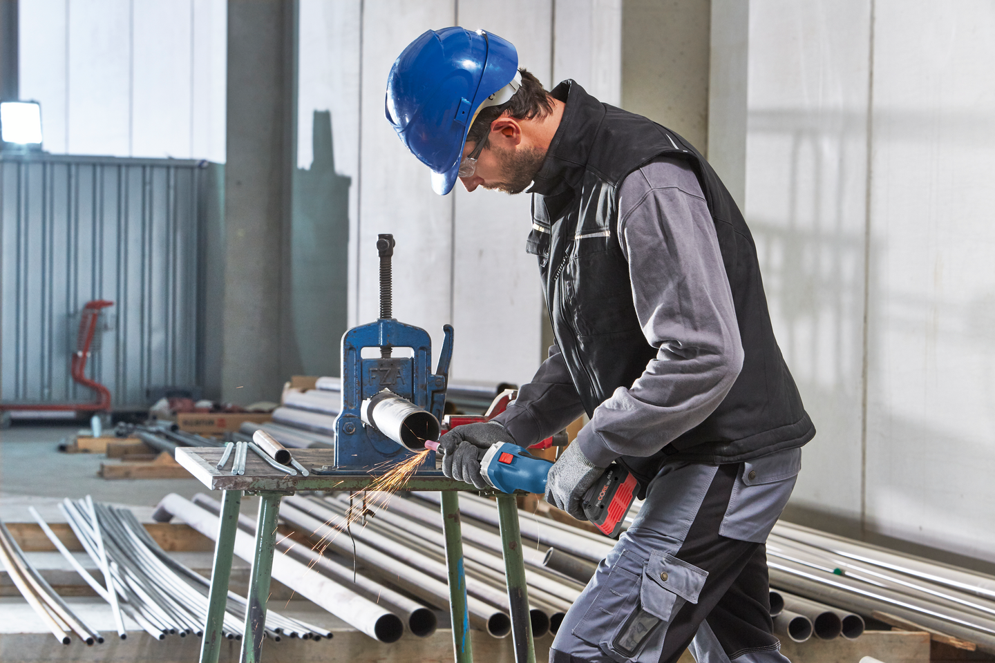 Akkusuorahiomakone Bosch GGS 18V-23 PLC Solo L-Boxx