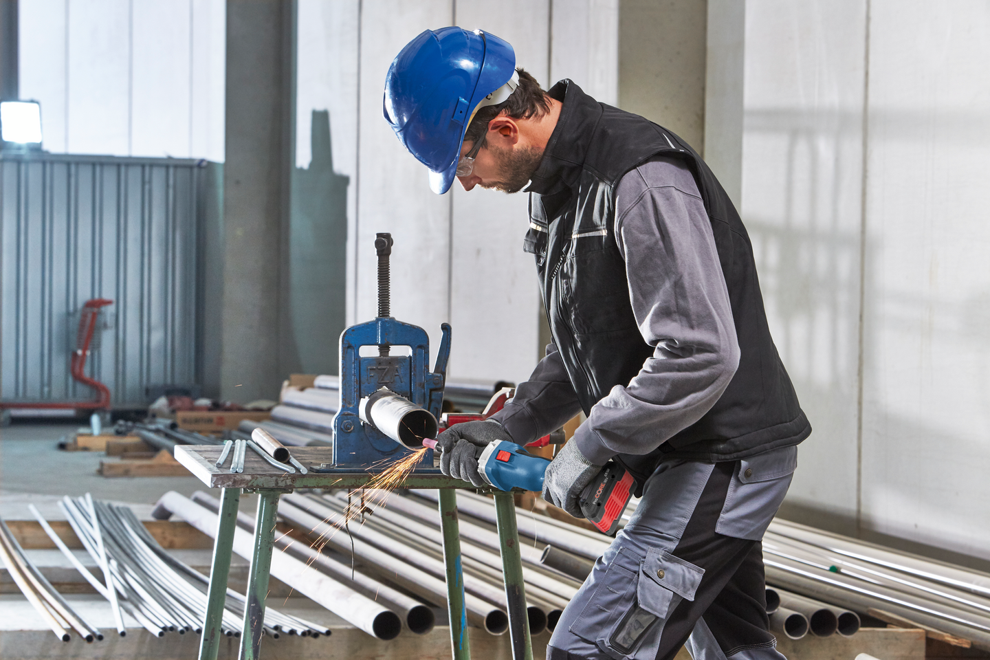 Akkusuorahiomakone Bosch GGS 18V-23 LC Solo L-Boxx