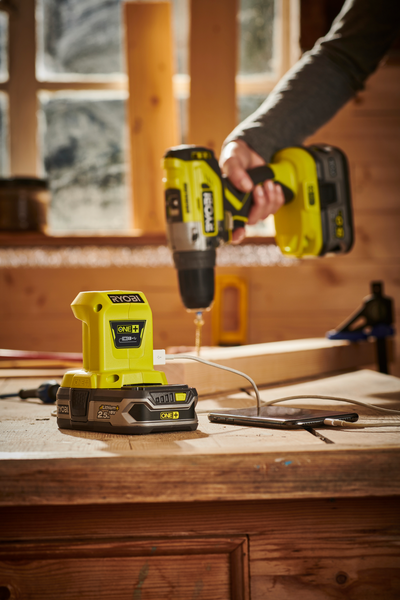 USB-adapteri Ryobi R18USB-0 18V ONE+