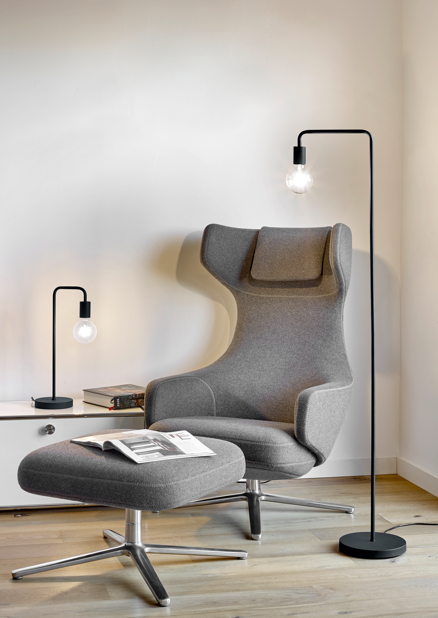 Lattiavalaisin TRIO Diallo E27 musta