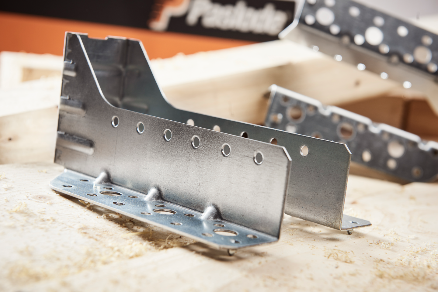 Palkkikenkä Paslode ulkopuolinen 45x123mm 125-169mm palkille Powerline 212901