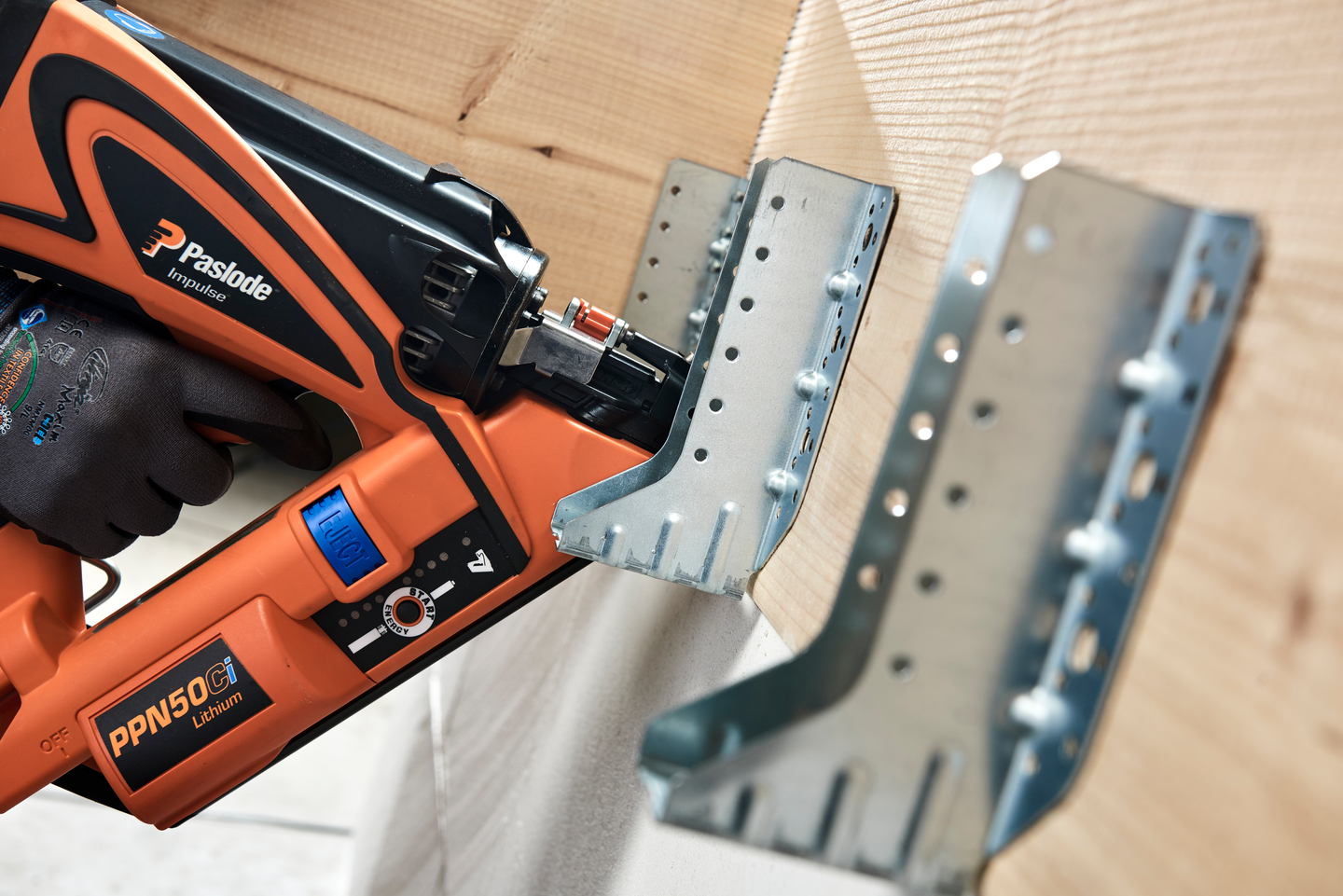 Palkkikenkä Paslode ulkopuolinen 51x119mm 125-177mm palkille Powerline 212907