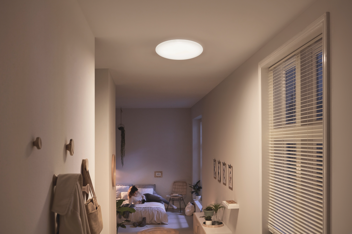 Kattovalaisin Philips Moire 17W 40K valkoinen