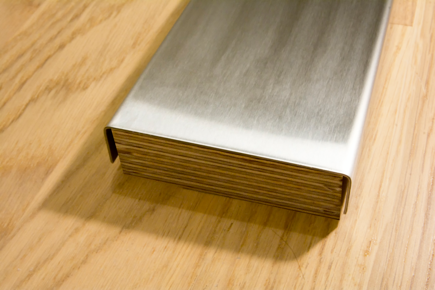 Rst-kynnys 20x87x20mm rst 1m alusvanerilla