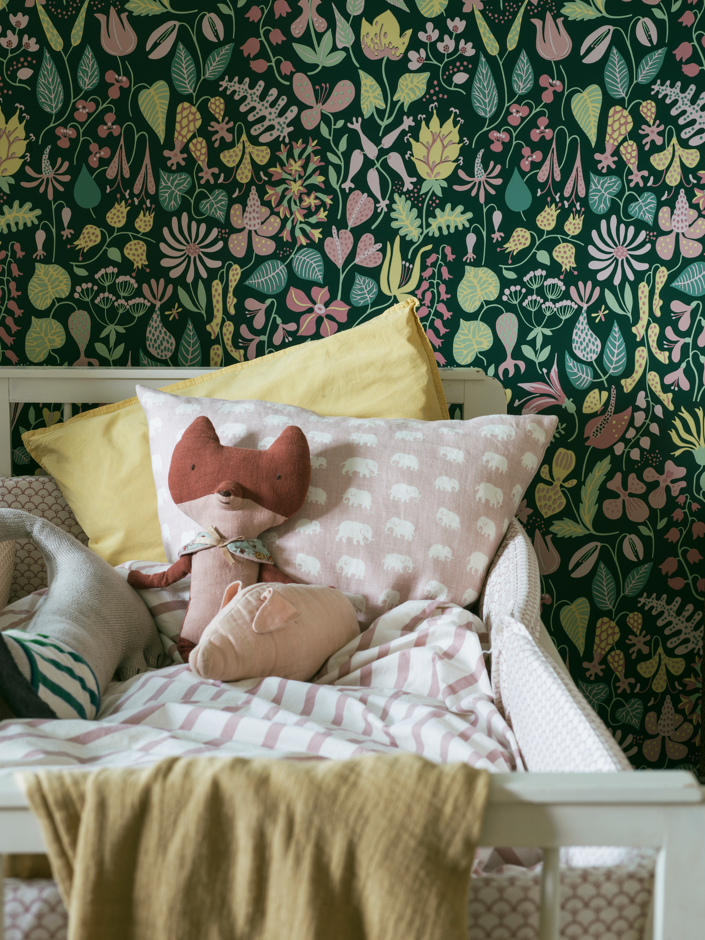 Tapetti Scandinavian Designers III 1976 kuitu 10,05m