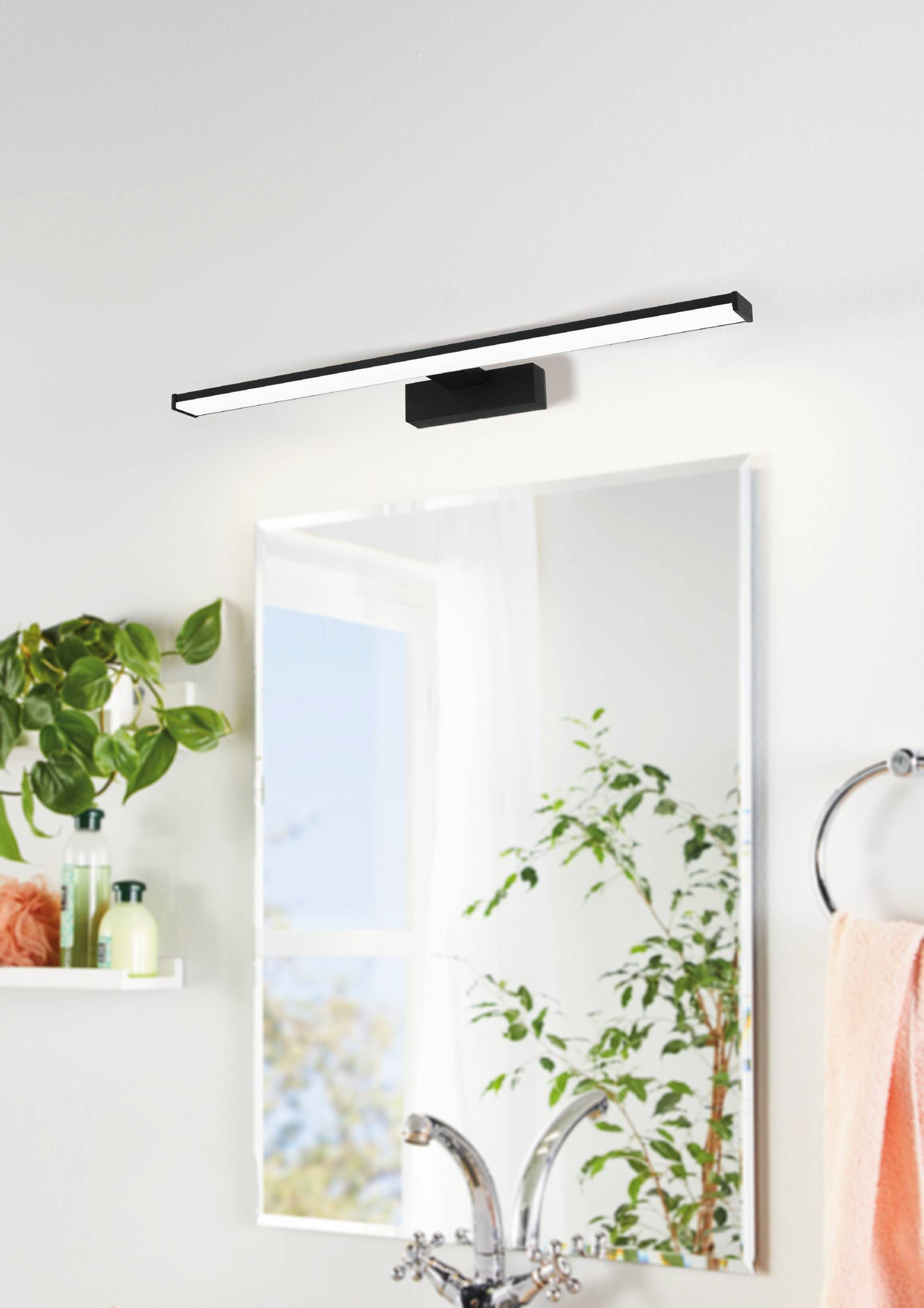 Kylpyhuonevalaisin EGLO Pandella 1 alumiini/muovi musta