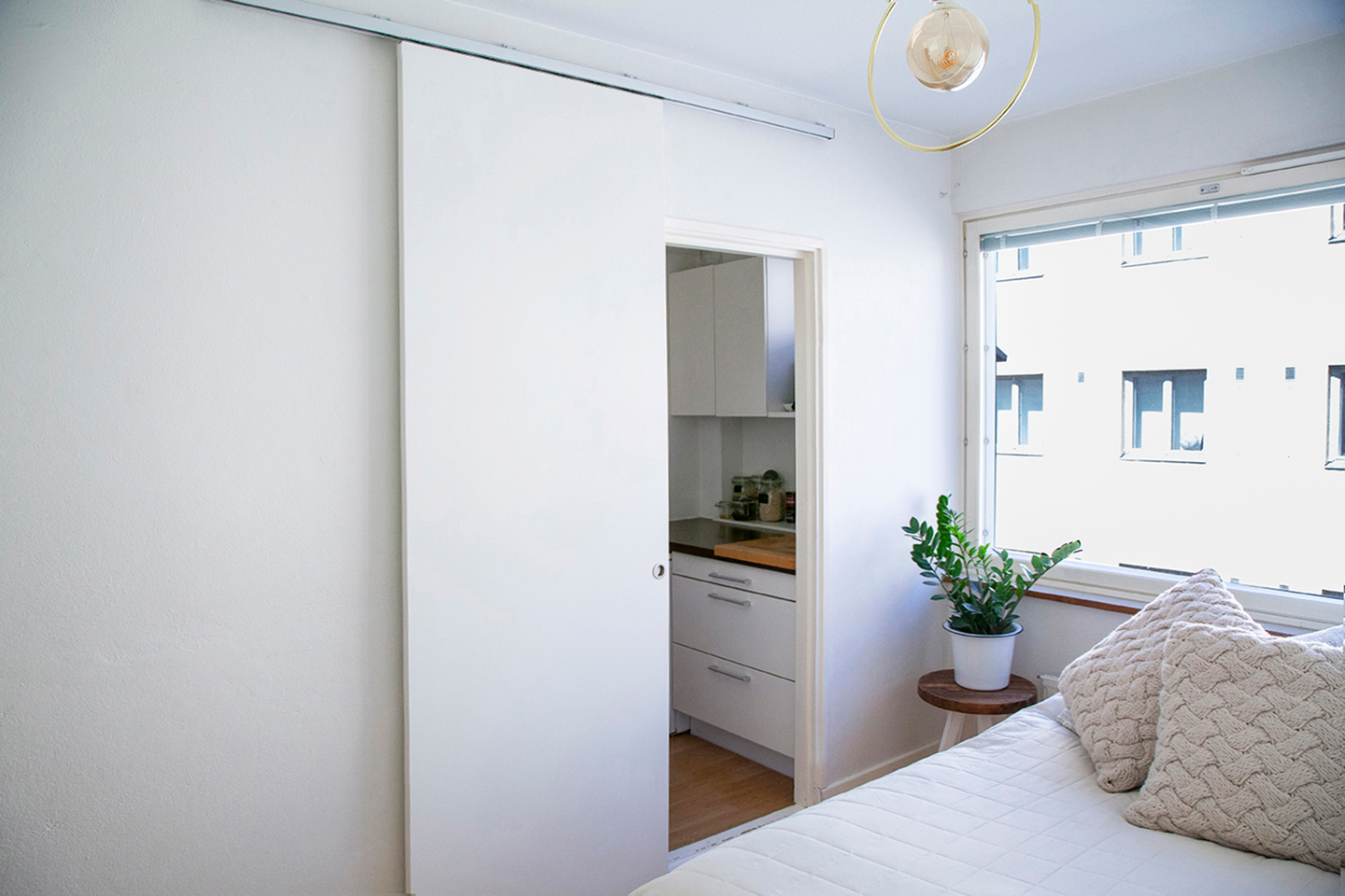 Liukuovikiskosetti Helaform Soft Close 75 Flow 2100mm