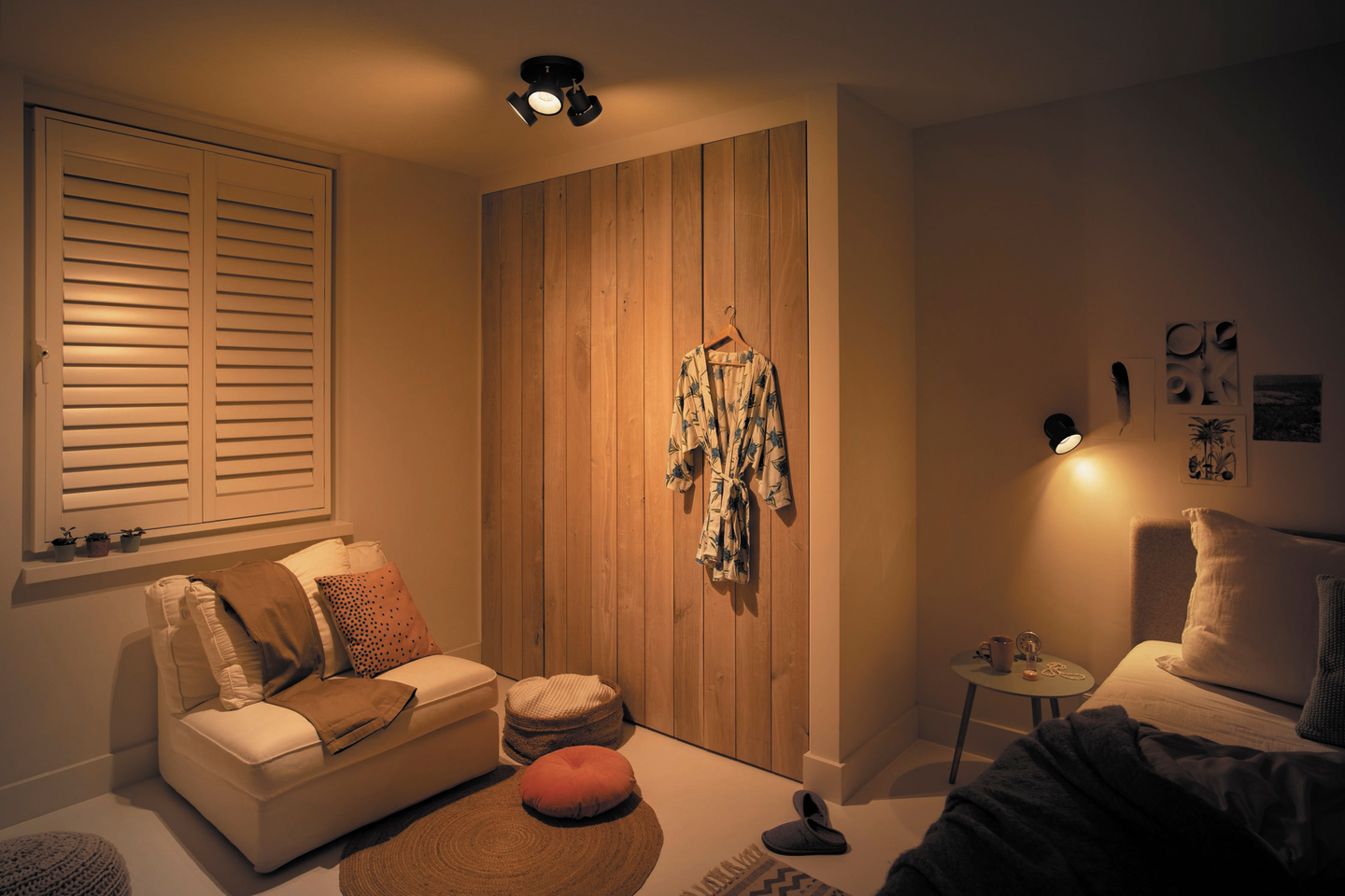 Spottivalaisin Philips Bukko 1-osainen 430lm musta