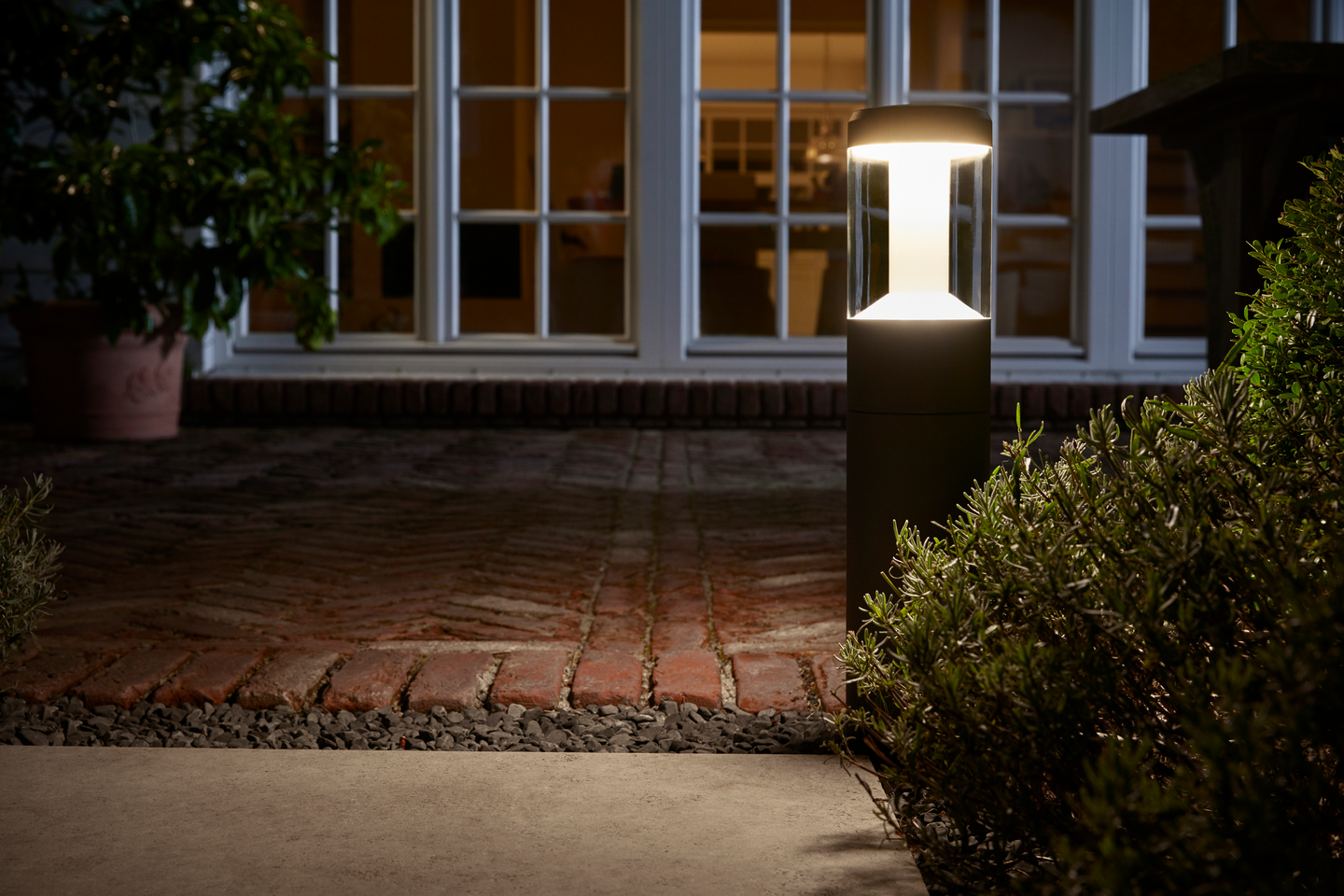 Ulkopylväsvalaisin LEDVANCE SMART+ Bluetooth RBG 90cm