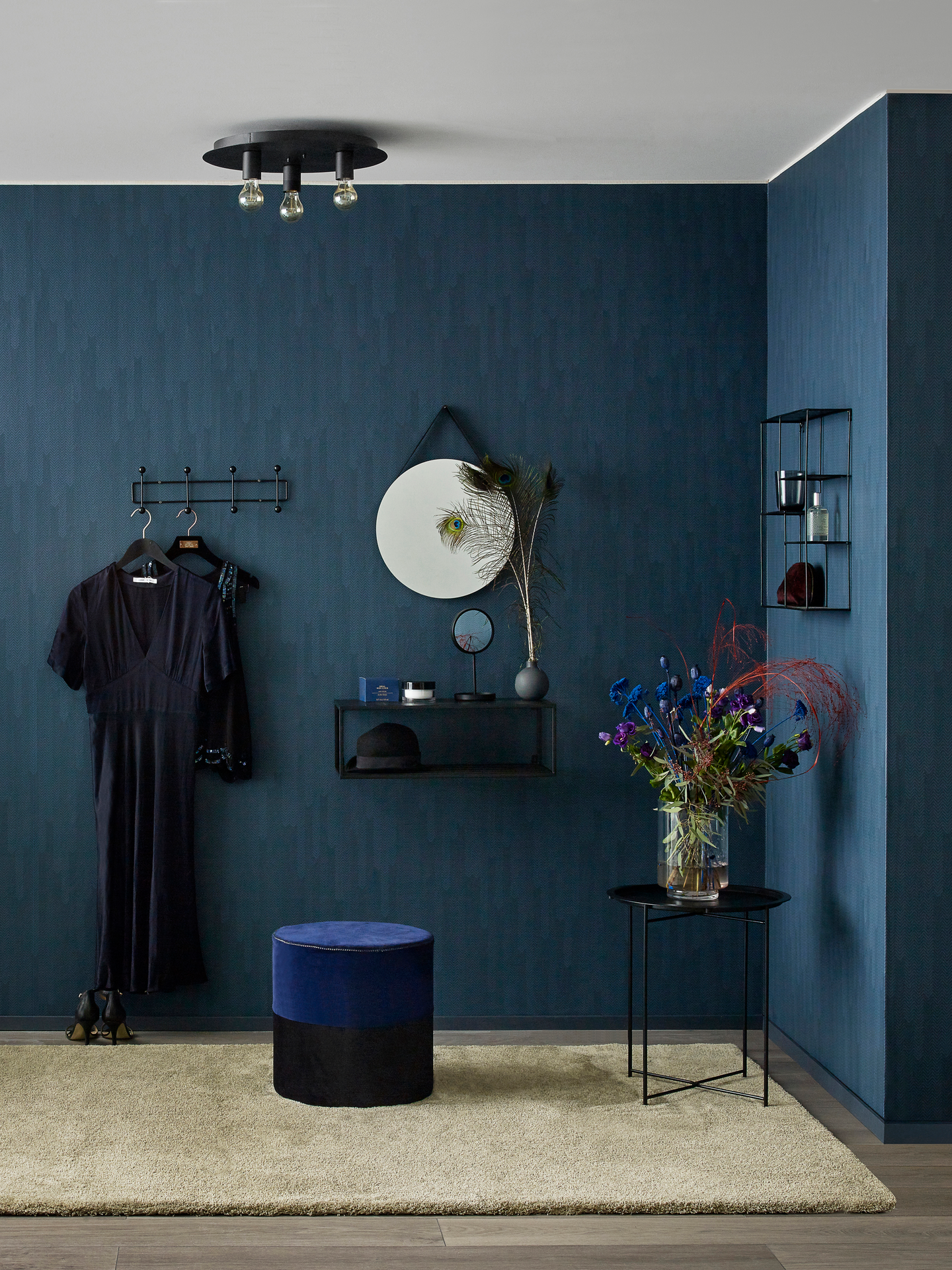 Kattovalaisin Cello Nonet 3-osainen 450mm E27 musta