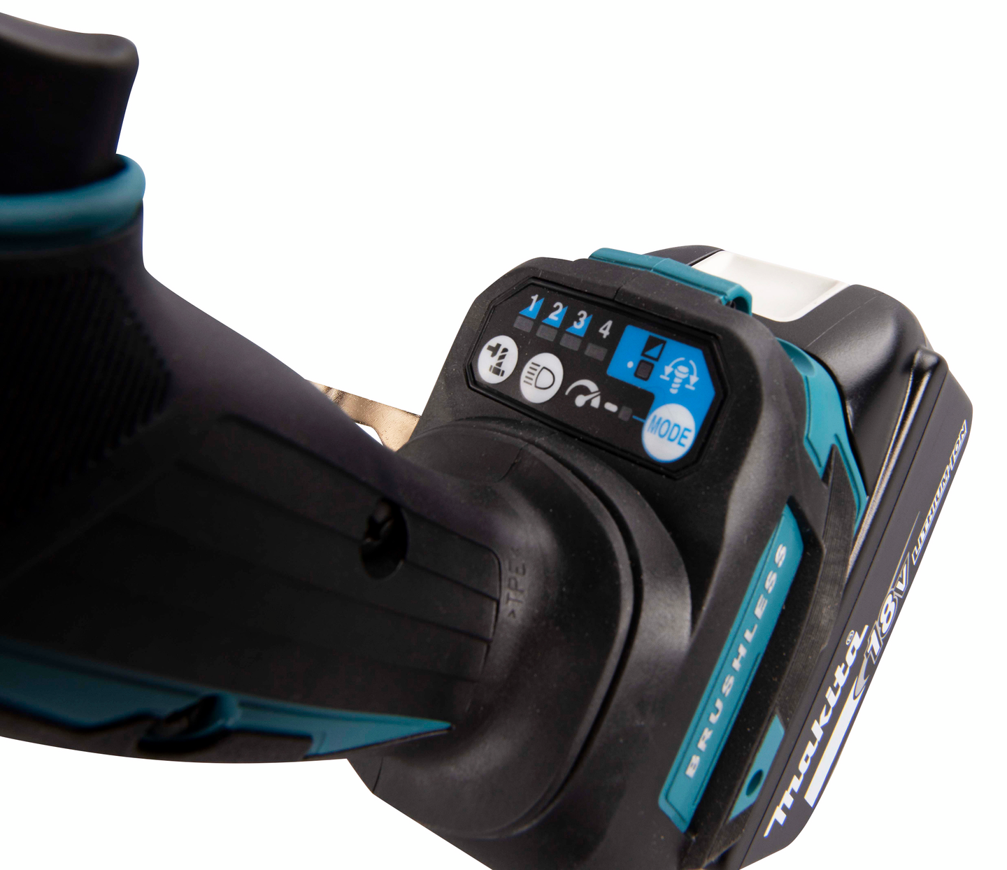 Akkumutterinväännin Makita DTW700RTJ 18V 700Nm 2x5,0Ah akut