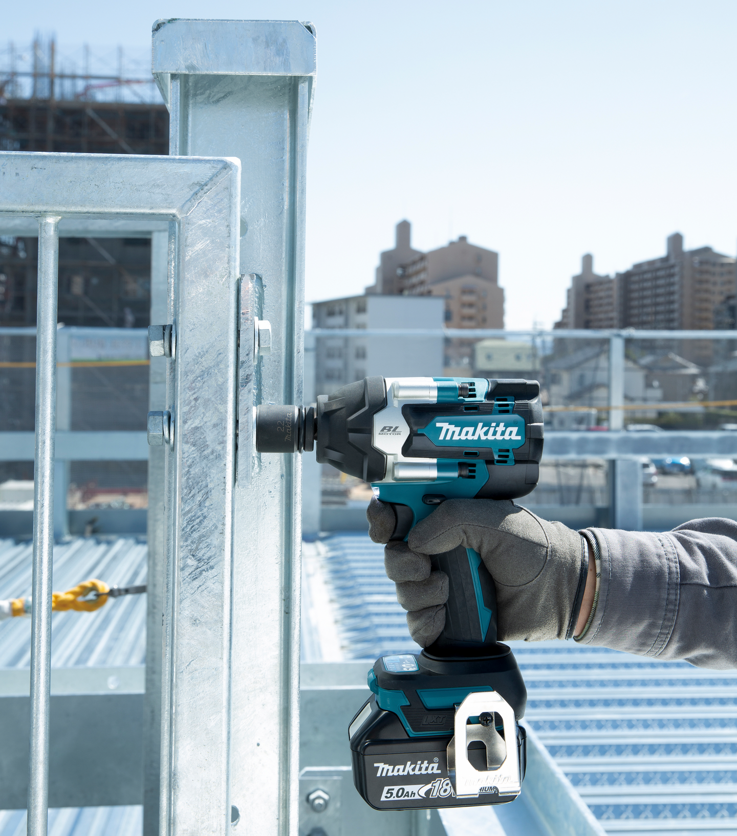 Akkumutterinväännin Makita DTW700Z 18V LXT runko