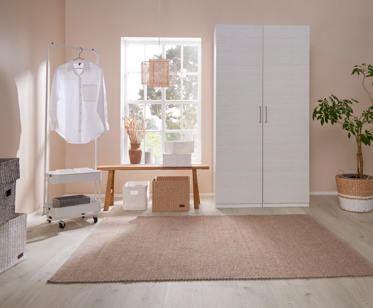 Riippuvalaisin Cello Dolente 400mm rottinki