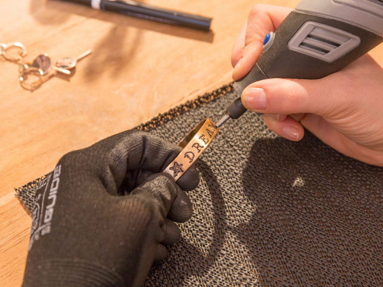 Monitoimityökalu Dremel 3000-2/25