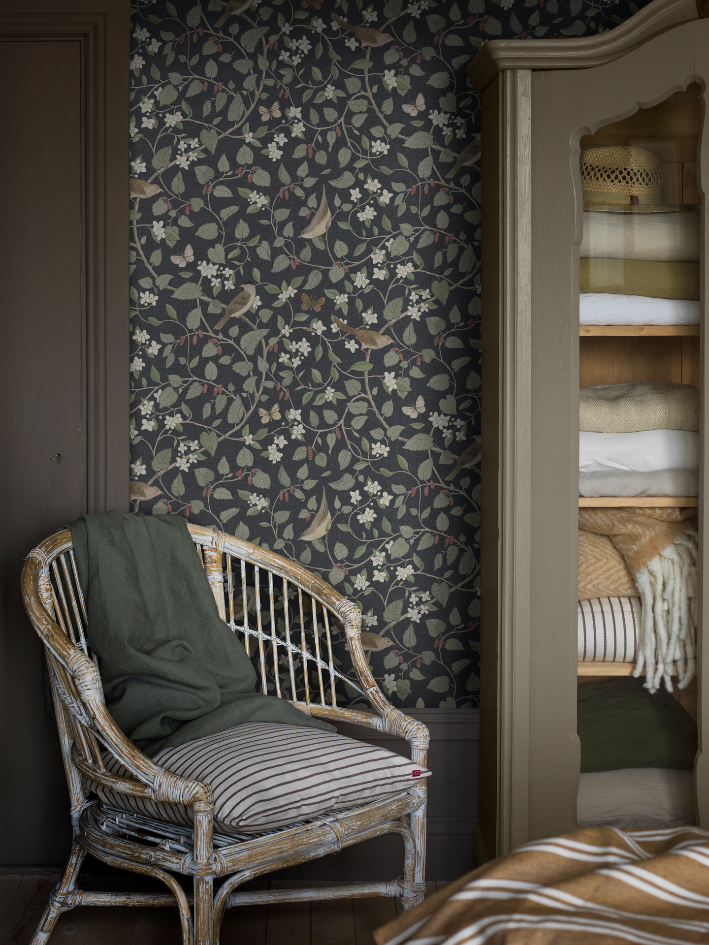 Tapetti Boråstapeter Flowery 2057 10,05m kuitu