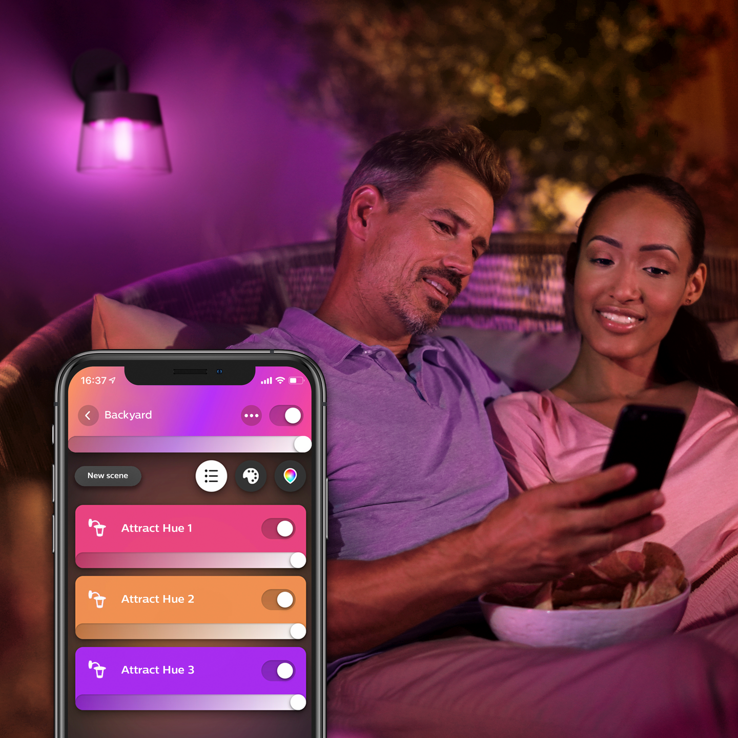 Ulkoseinävalaisin Philips Hue Attract 600lm musta