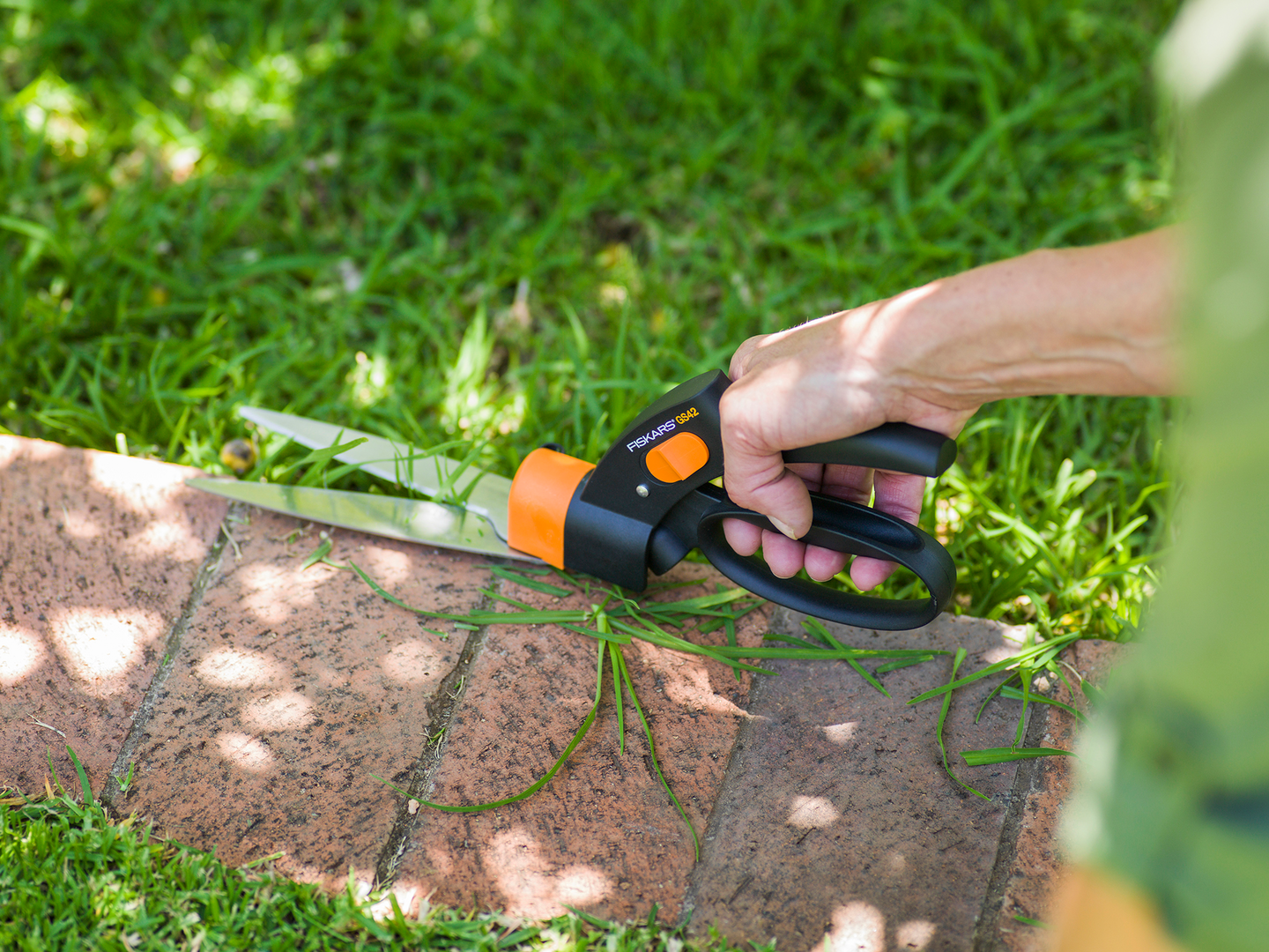 Ruohosakset Fiskars ServoSystem lyhyet