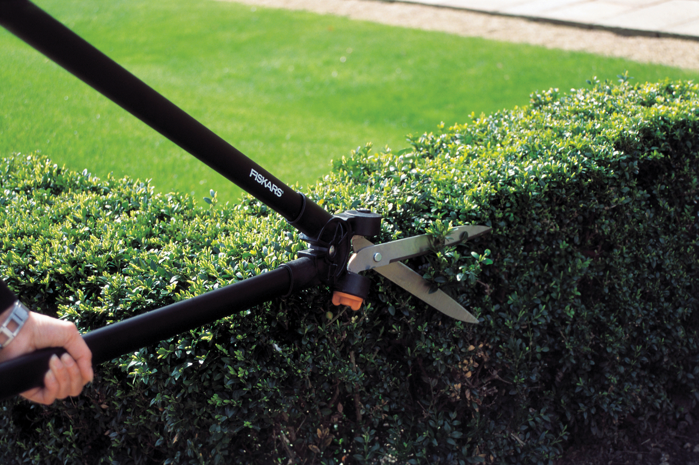 Ruoho- ja pensassakset Fiskars GS53