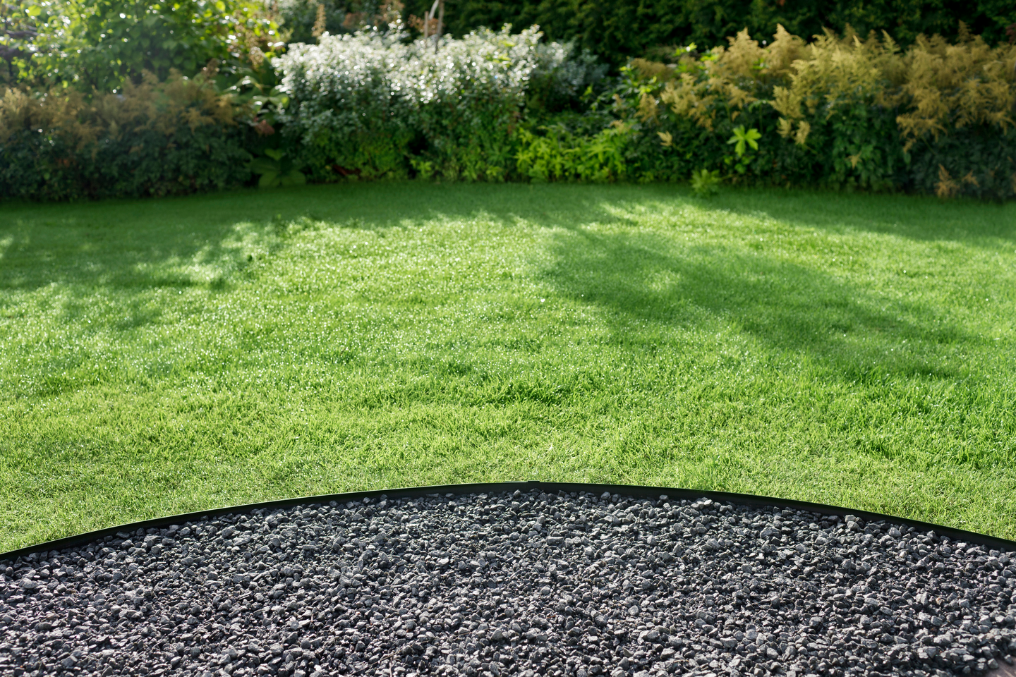 Koristekivi Kekkilä musta diabaasi 25kg