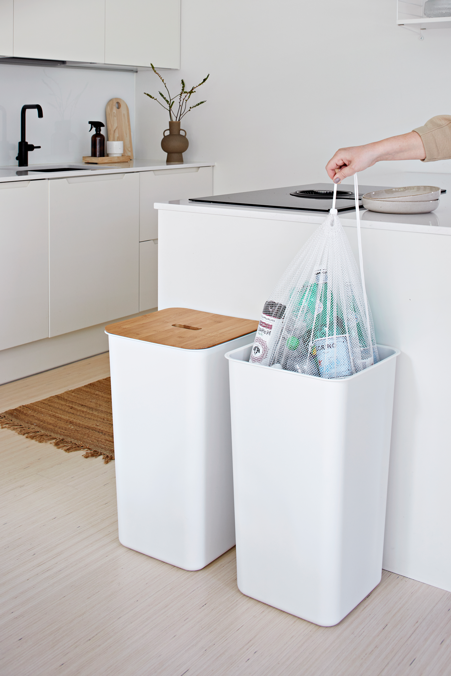 Laatikko Smartstore Collect 48l kannella valkoinen