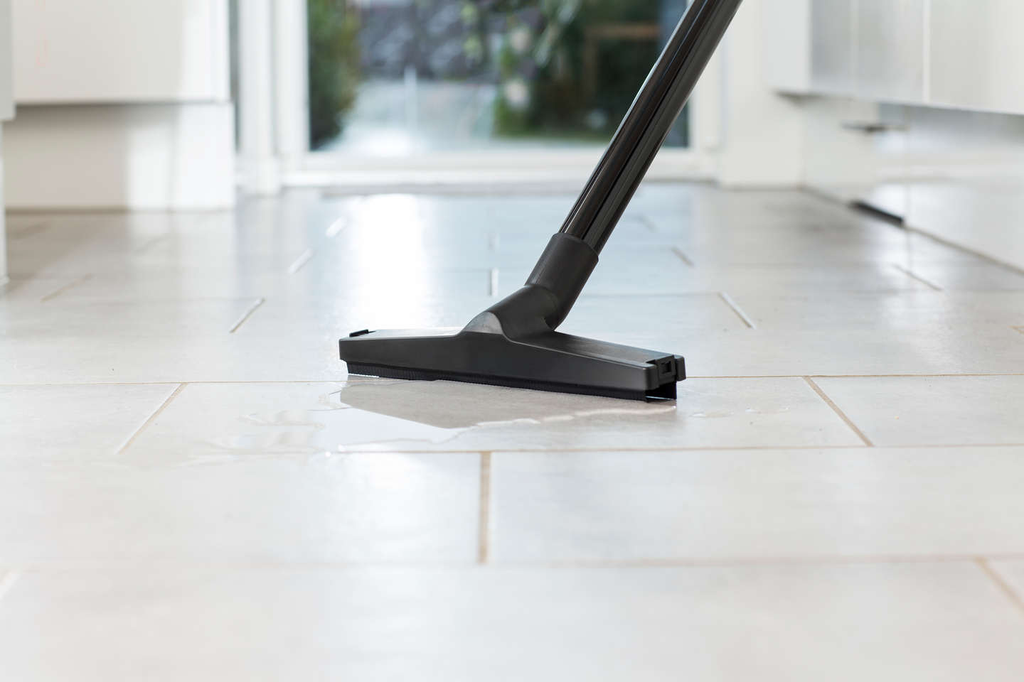 Märkä-kuivaimuri Nilfisk Buddy II 12 Car Cleaner