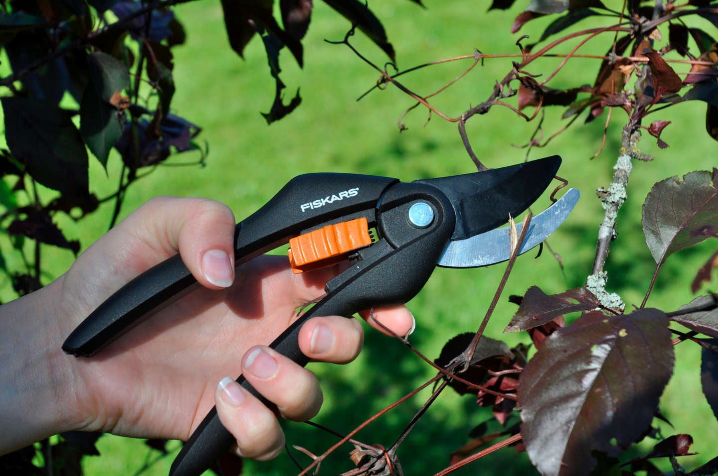 Sekatör Fiskars P26 Singlestep Sidoskär - K-Rauta