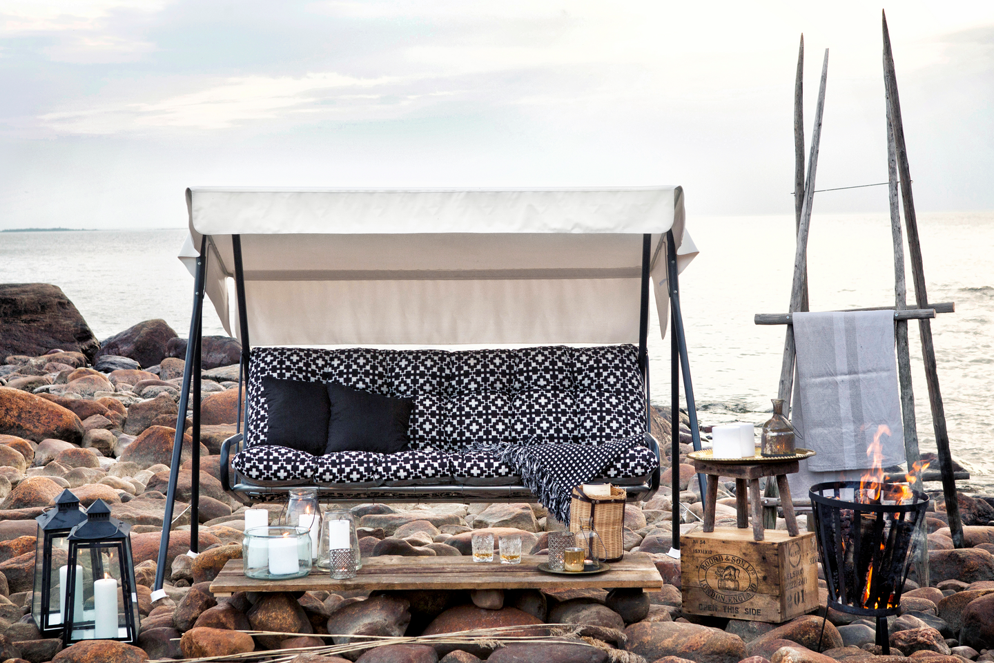 Pihakeinu Varax Suvi 3-istuttava geometri