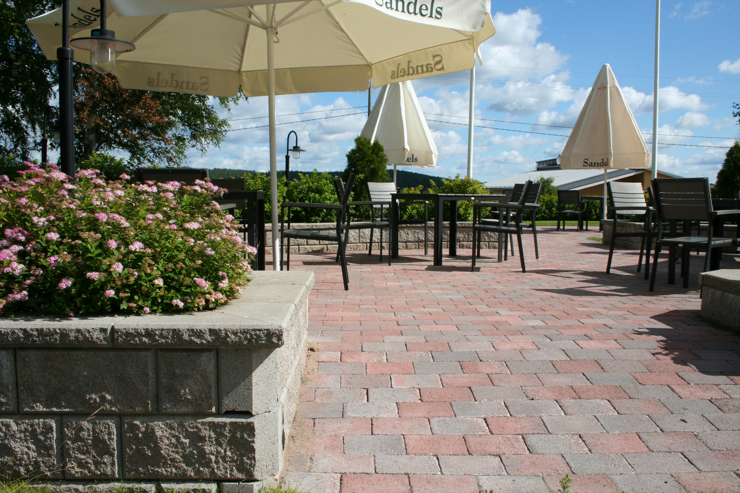 Patinoitu patiokivi HB 210x140x60mm Karelia 9,4m²/lava 1335kg/lava