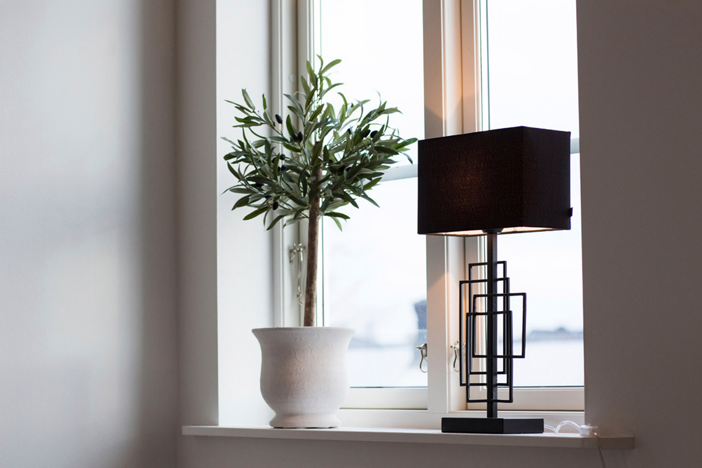 Pöytävalaisin By Rydéns Paragon 52cm mattamusta