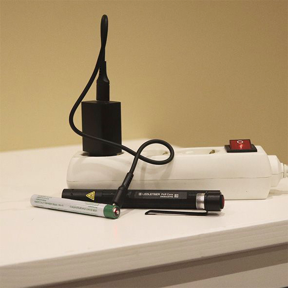 Taskulamppu Ledlenser P4R Core musta 200lm ladattava