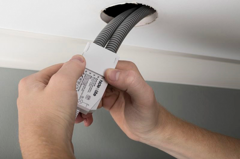 Alasvalo Hide-a-lite Quick Optic ISO 3000K valkoinen