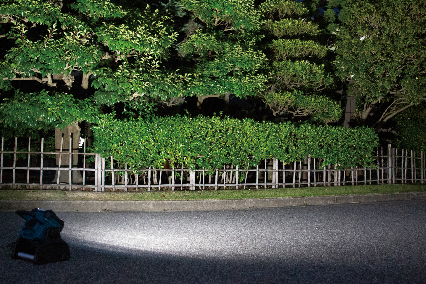 Työmaavalaisin Makita DML811 18V LXT runko