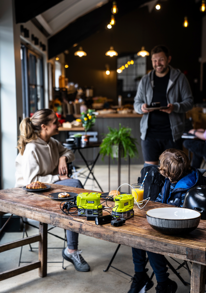 Akkuinvertteri Ryobi RY18BI150A-0 18V ONE+ runko