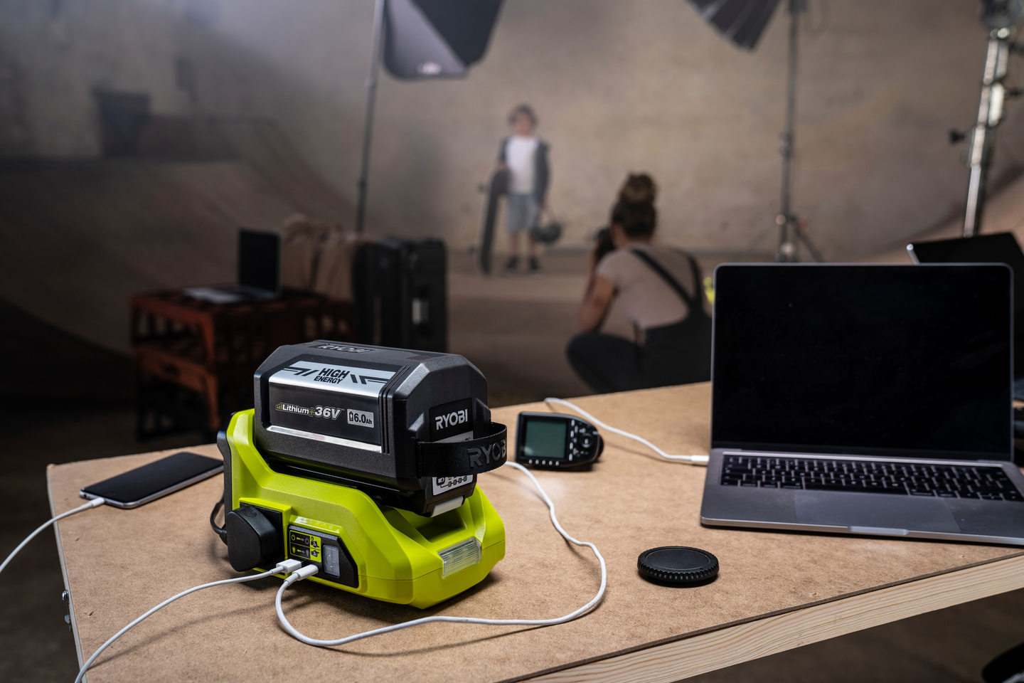 Akkuinvertteri Ryobi 36V RY36BI300A-0 runko