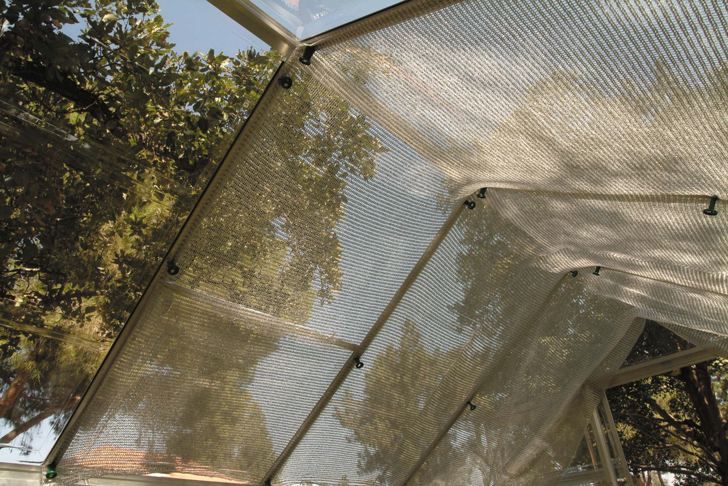 Varjostusverkko Palram-Canopia kasvihuoneeseen