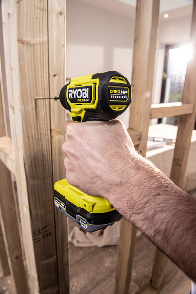 Iskevä ruuvinväännin Ryobi RID18C-0 18V ONE+ HP runko