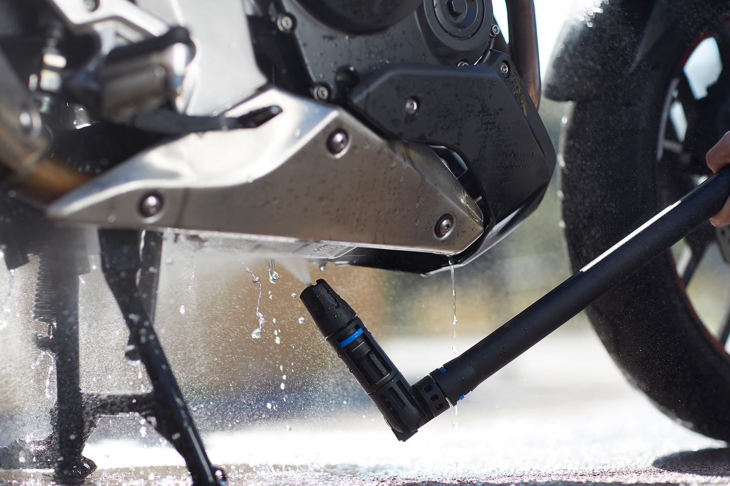 Monikulmaliitin Nilfisk CC