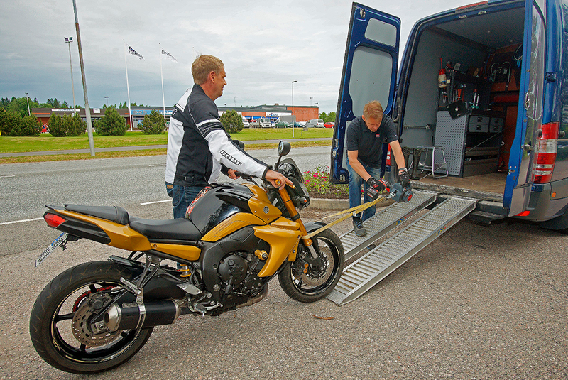 Porakonevinssi Warn 337 kgf, 12,2m synteettisellä köydellä