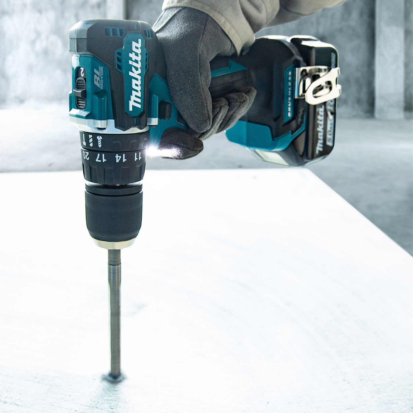 Akkuiskuporakone Makita DHP487Z 18V