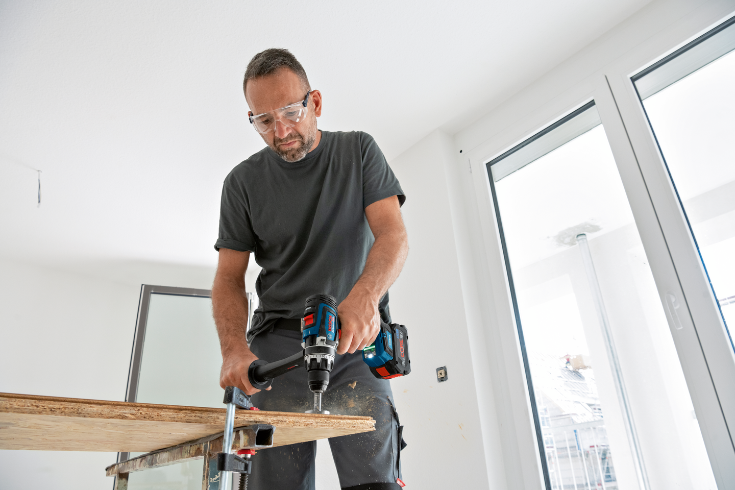 Akkuporakone Bosch GSR 18V-150 C Solo L-Boxx