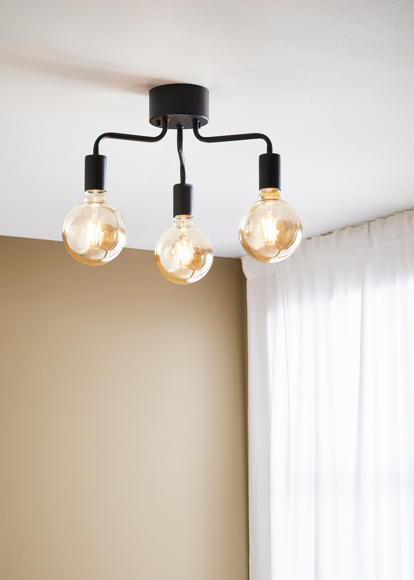 Kattovalaisin Markslöjd Avery 3-osainen E27 maks. 60W musta