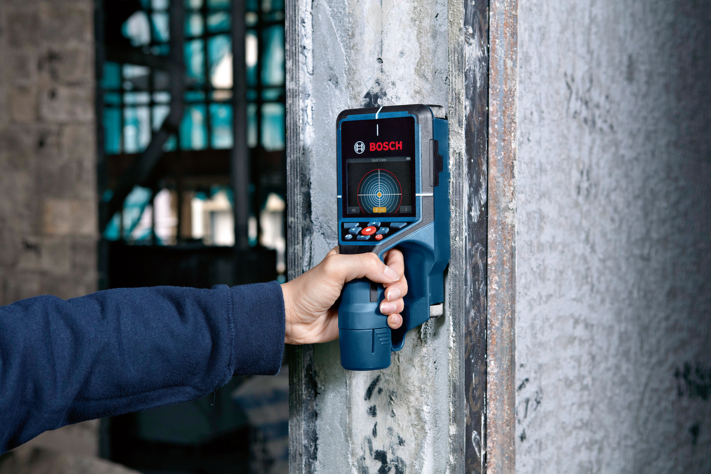 Rakenneilmaisin Bosch D-TECT 200 C 12V 1x2.0Ah L-BOXX