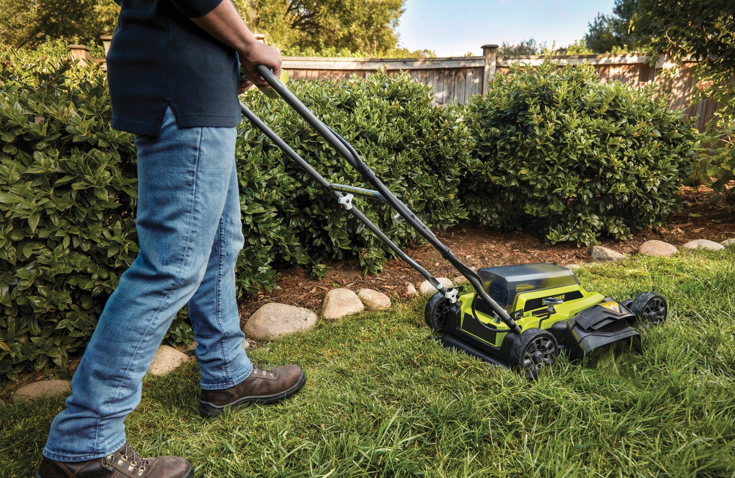 Ruohonleikkuri Ryobi RY36LMM46A-140 36V 1x4,0Ah