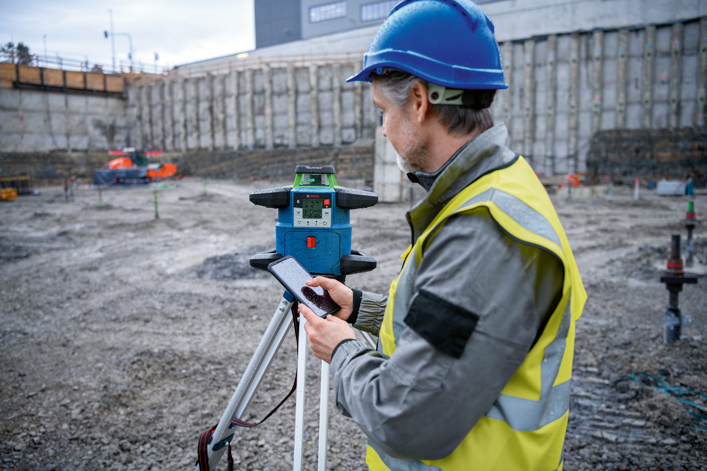 Pyörivä laser Bosch GRL 650 CHVG vihreä