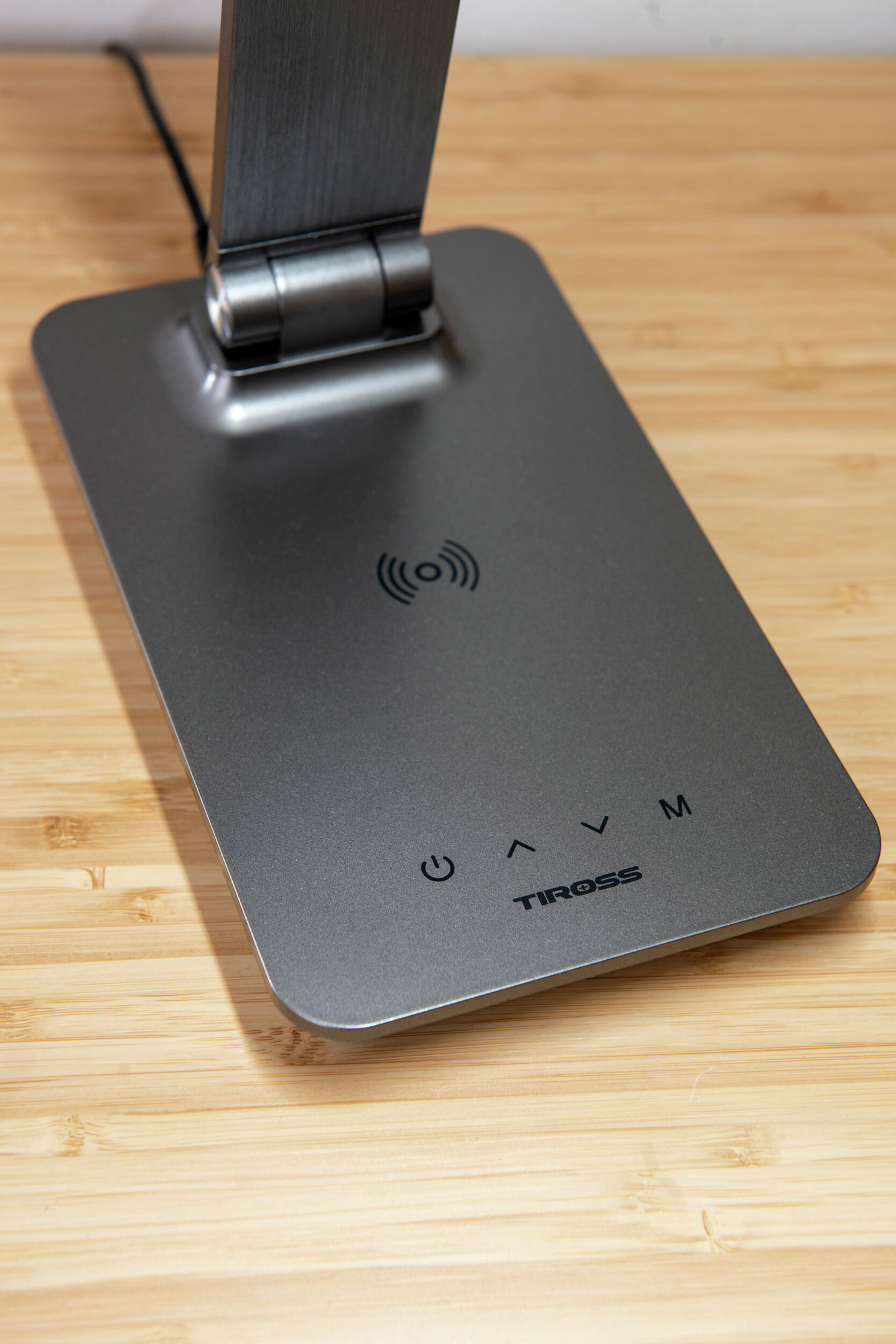 Pöytävalaisin Airam Daria 10W 675lm CCT USB