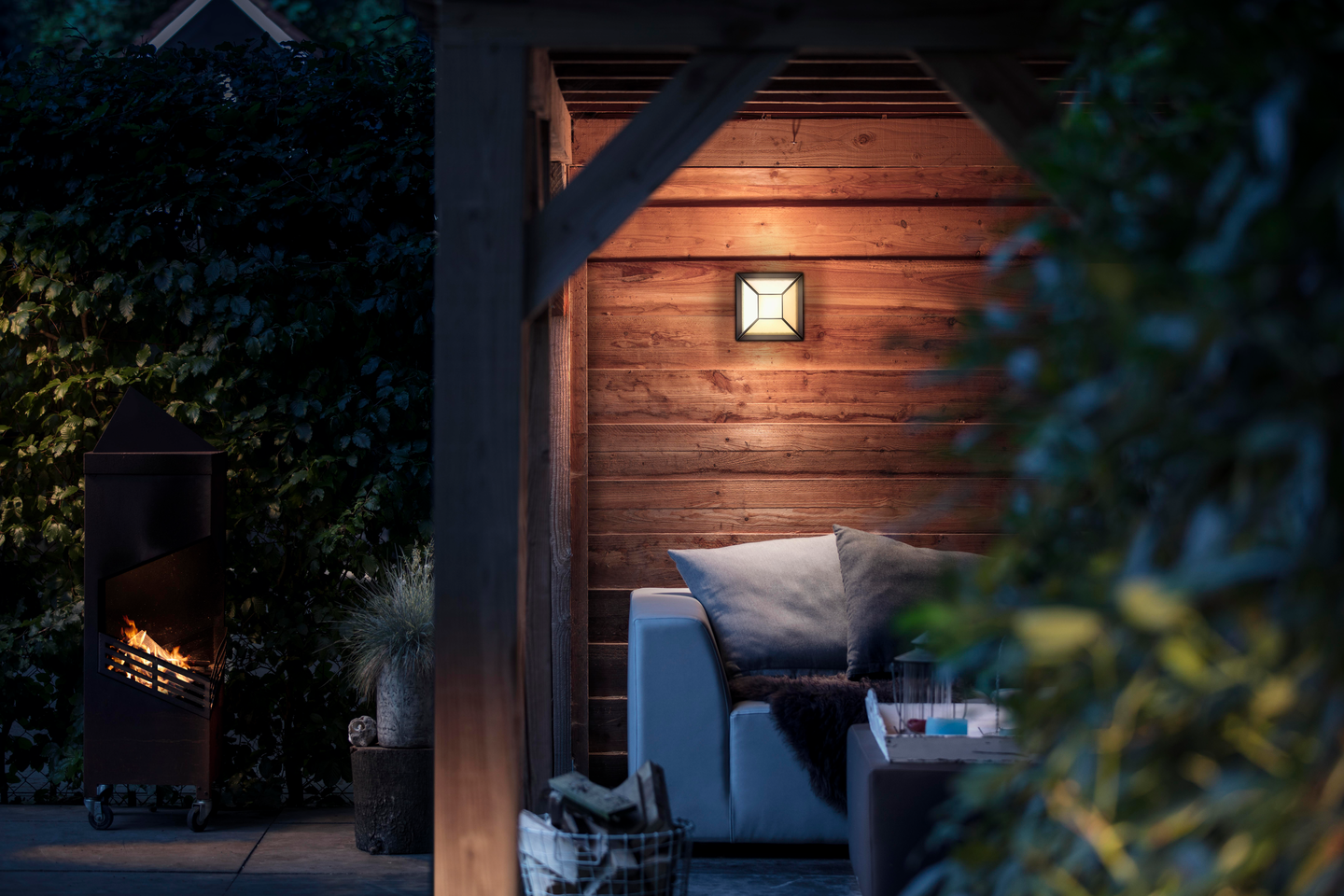 Seinävalaisin Philips Drosera 1x12W 176v musta