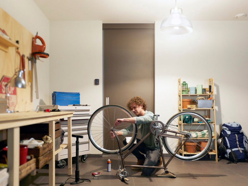 PHILIPS HUE VARMVIT 100W NORM E27