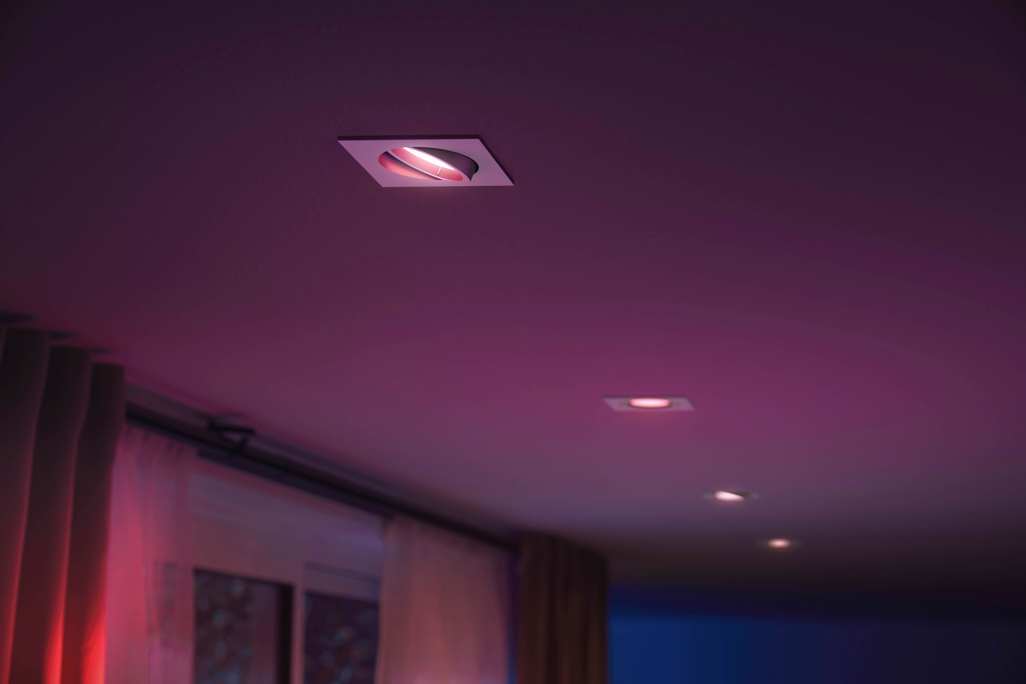 Upotettava kohdevalo Philips Hue Centura neliö valkoinen 1x5.7W
