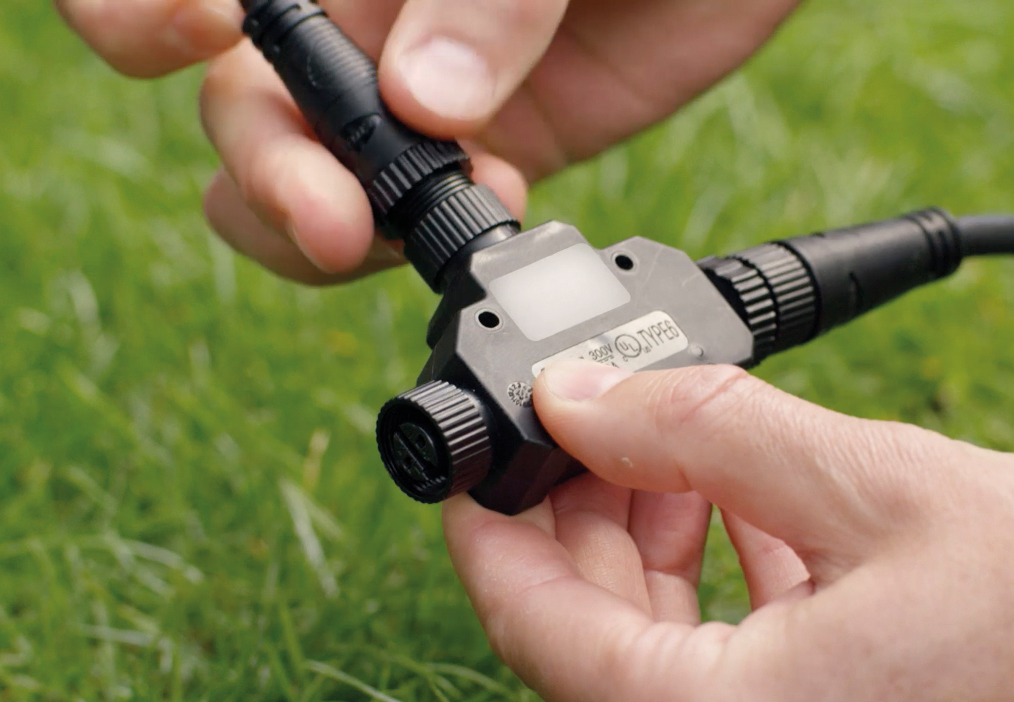 T-liitin LOWVOLT Philips