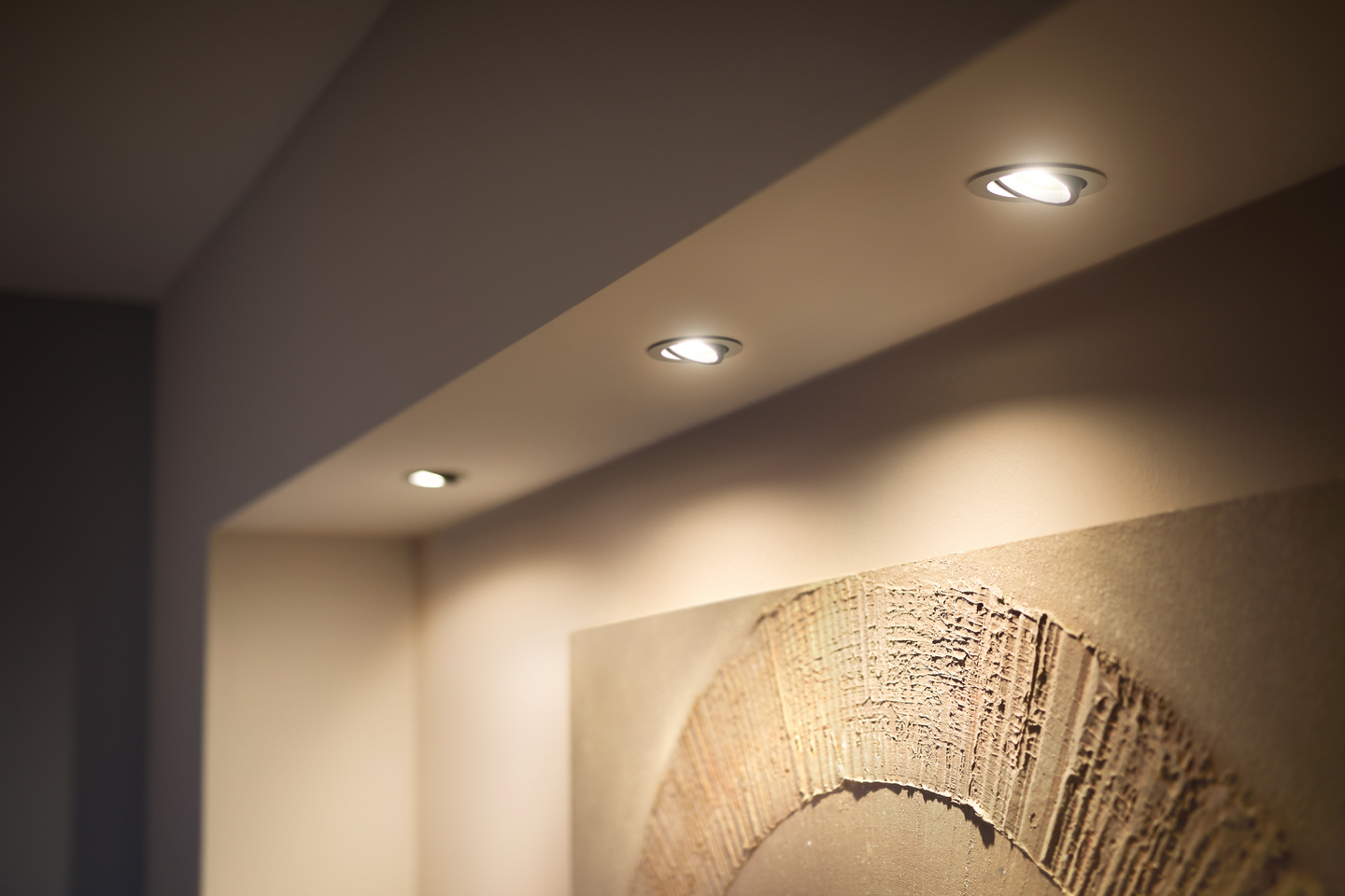 Uppovalaisin Philips Hue MILLISKIN alumiini 3X5W